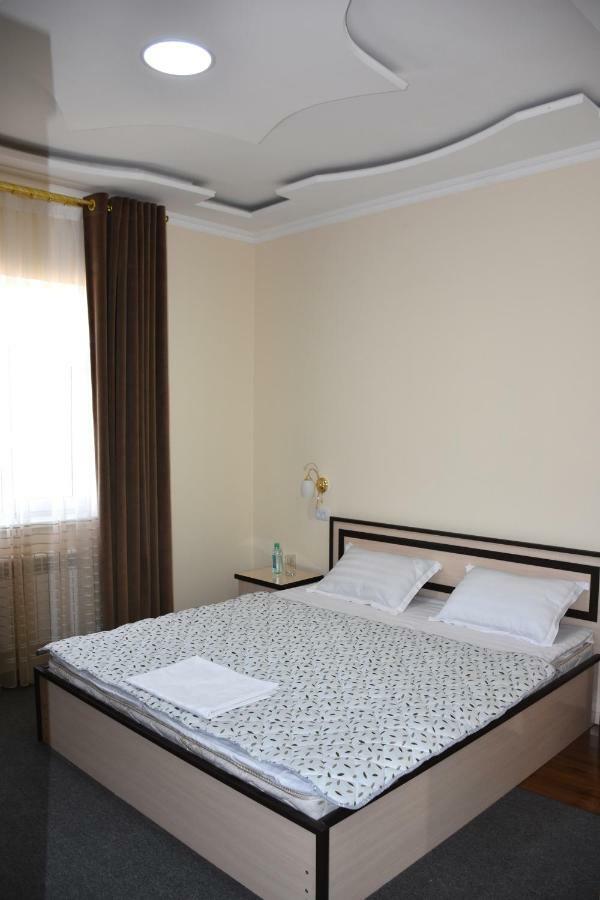 Hotel Aral Nukus Buitenkant foto